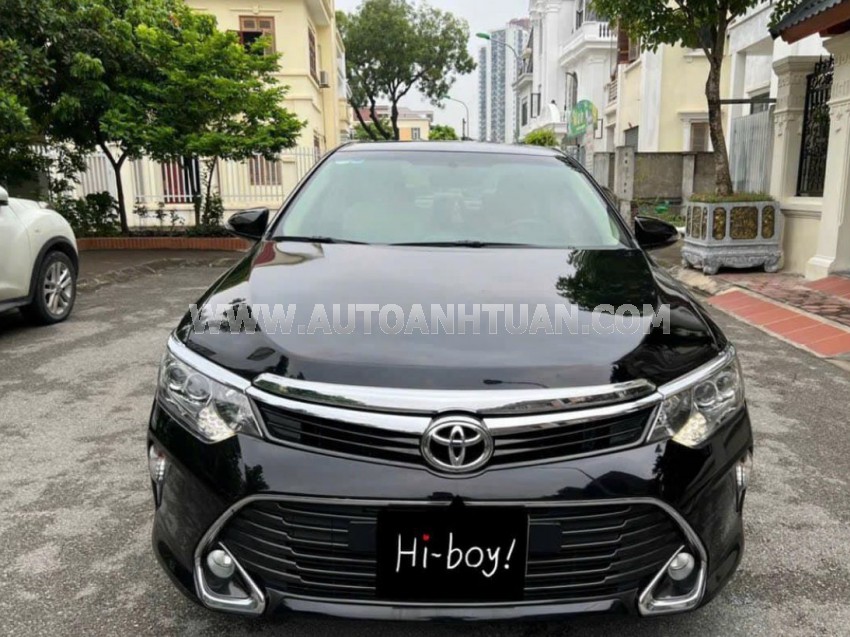 Toyota Camry 2.0E 2019