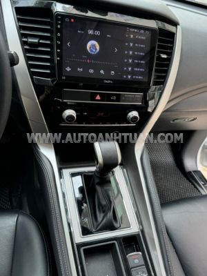 Xe Mitsubishi Pajero Sport 2.4D 4x2 AT 2021