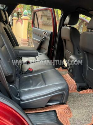 Xe Ford Everest Titanium 2.0L 4x2 AT 2018