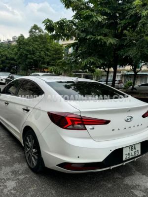 Xe Hyundai Elantra 2.0 AT 2021