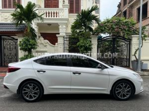 Xe Hyundai Elantra 2.0 AT 2021