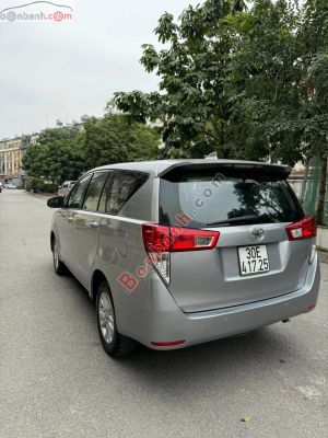 Xe Toyota Innova 2.0E 2017