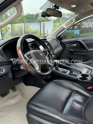 Xe Mitsubishi Pajero Sport 2.4D 4x2 AT 2021