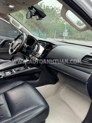 Xe Mitsubishi Pajero Sport 2.4D 4x2 AT 2021