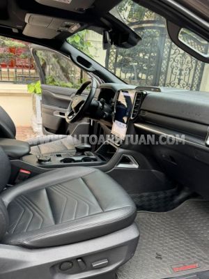 Xe Ford Everest Titanium Plus 2.0L 4x4 AT 2022