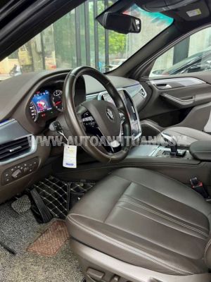 Xe VinFast Lux SA 2.0 Premium 2.0 AT 2019