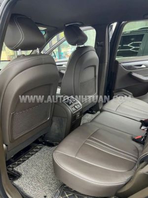 Xe VinFast Lux SA 2.0 Premium 2.0 AT 2019