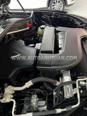 Xe VinFast Lux SA 2.0 Premium 2.0 AT 2019