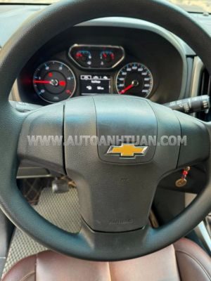 Xe Chevrolet Trailblazer LT 2.5L 4x2 MT 2018