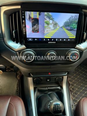 Xe Chevrolet Trailblazer LT 2.5L 4x2 MT 2018
