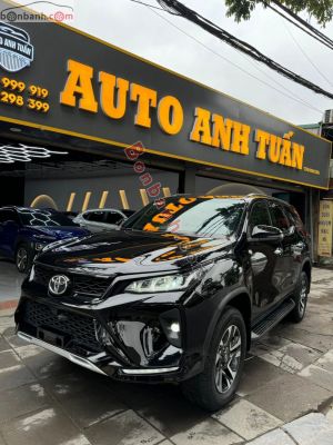 Xe Toyota Fortuner Legender 2.4L 4x2 AT 2022