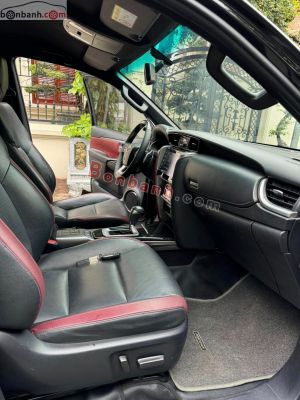 Xe Toyota Fortuner Legender 2.4L 4x2 AT 2022