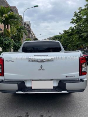 Xe Mitsubishi Triton 4x2 AT 2023