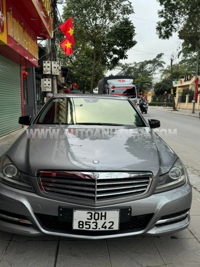 Mercedes Benz C250
