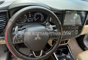 Xe Mitsubishi Outlander 2.0 CVT Premium 2018
