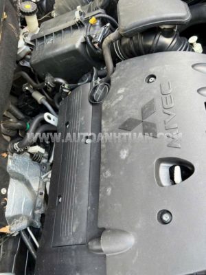 Xe Mitsubishi Outlander 2.0 CVT Premium 2018