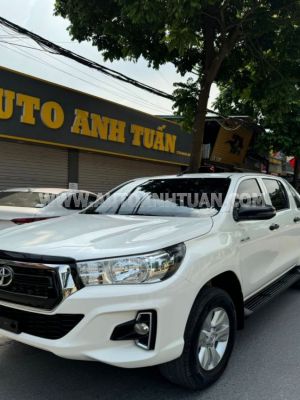 Xe Toyota Hilux 2.4E 4x2 AT 2019