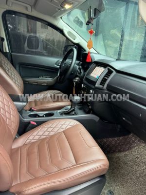 Xe Ford Ranger XLS 2.2L 4x2 AT 2020