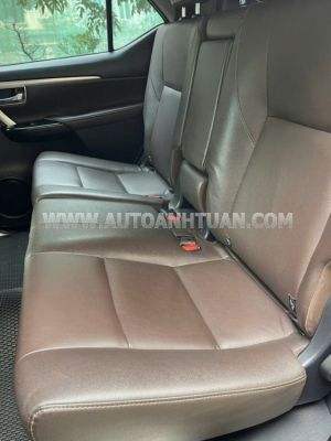 Xe Toyota Fortuner 2.7V 4x2 AT 2019