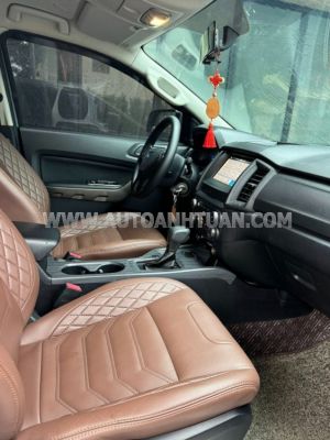 Xe Ford Ranger XLS 2.2L 4x2 AT 2020