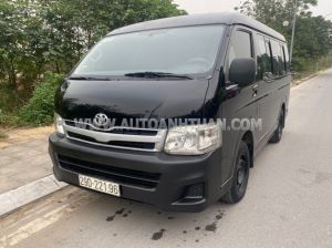 Xe Toyota Hiace 2.5 2011
