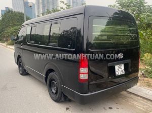 Xe Toyota Hiace 2.5 2011