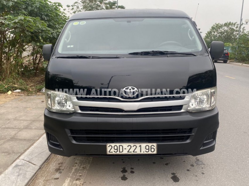 Toyota Hiace 2.5 2011