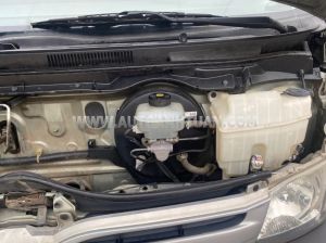 Xe Toyota Hiace 2.5 2011