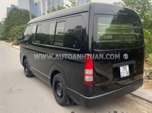 Xe Toyota Hiace 2.5 2011
