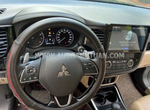 Xe Mitsubishi Outlander 2.0 CVT Premium 2018