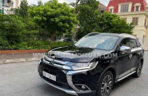 Xe Mitsubishi Outlander 2.0 CVT Premium 2018