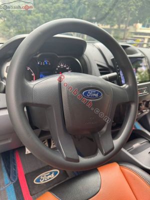 Xe Ford Ranger XLS 2.2L 4x2 AT 2015