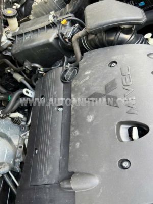 Xe Mitsubishi Outlander 2.0 CVT Premium 2018