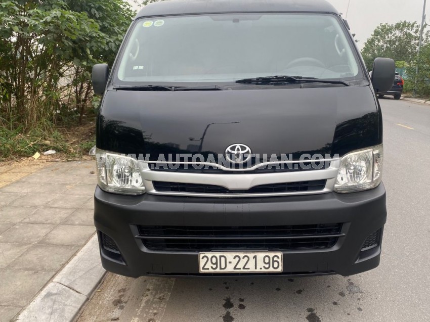 Toyota Hiace 2.5 2011