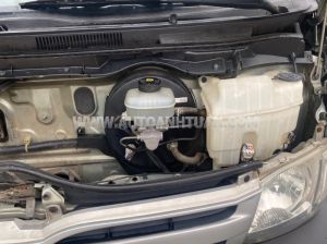 Xe Toyota Hiace 2.5 2011