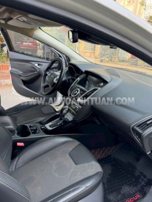 Xe Ford Focus Titanium 2.0 AT 2013