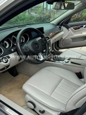 Xe Mercedes Benz C250 2011