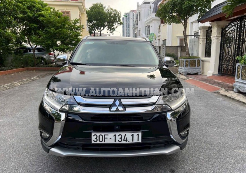 Mitsubishi Outlander 2.0 CVT Premium 2018