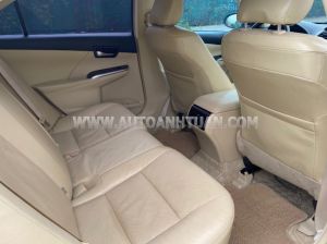 Xe Toyota Camry 2.0E 2018