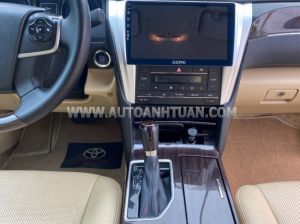 Xe Toyota Camry 2.0E 2018