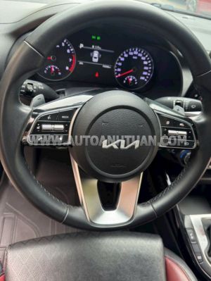 Xe Kia K3 Premium 1.6 AT 2022