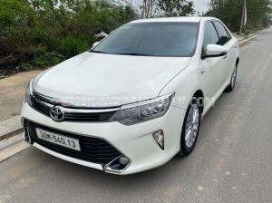 Xe Toyota Camry 2.0E 2018