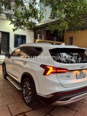 Xe Hyundai SantaFe Cao cấp 2.2L HTRAC 2022