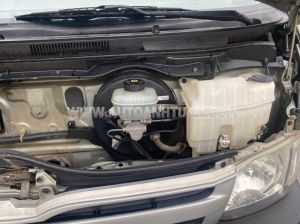 Xe Toyota Hiace 2.5 2011