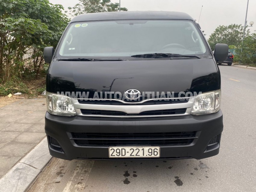 Toyota Hiace 2.5 2011