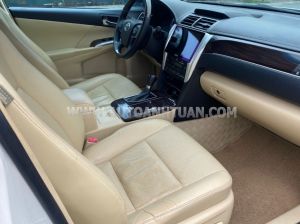 Xe Toyota Camry 2.0E 2018