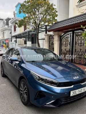 Xe Kia K3 Premium 1.6 AT 2022