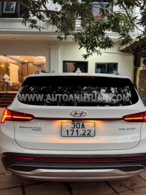 Xe Hyundai SantaFe Cao cấp 2.2L HTRAC 2022
