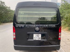 Xe Toyota Hiace 2.5 2011