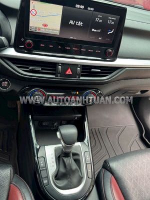 Xe Kia K3 Premium 1.6 AT 2022